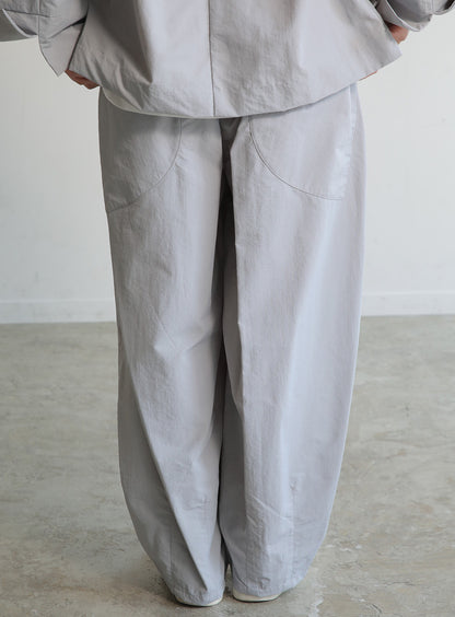 ナイロンタックカーブパンツ