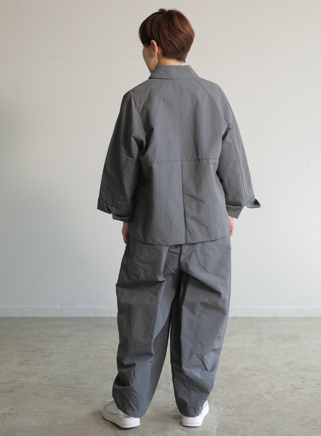 ナイロンタックカーブパンツ