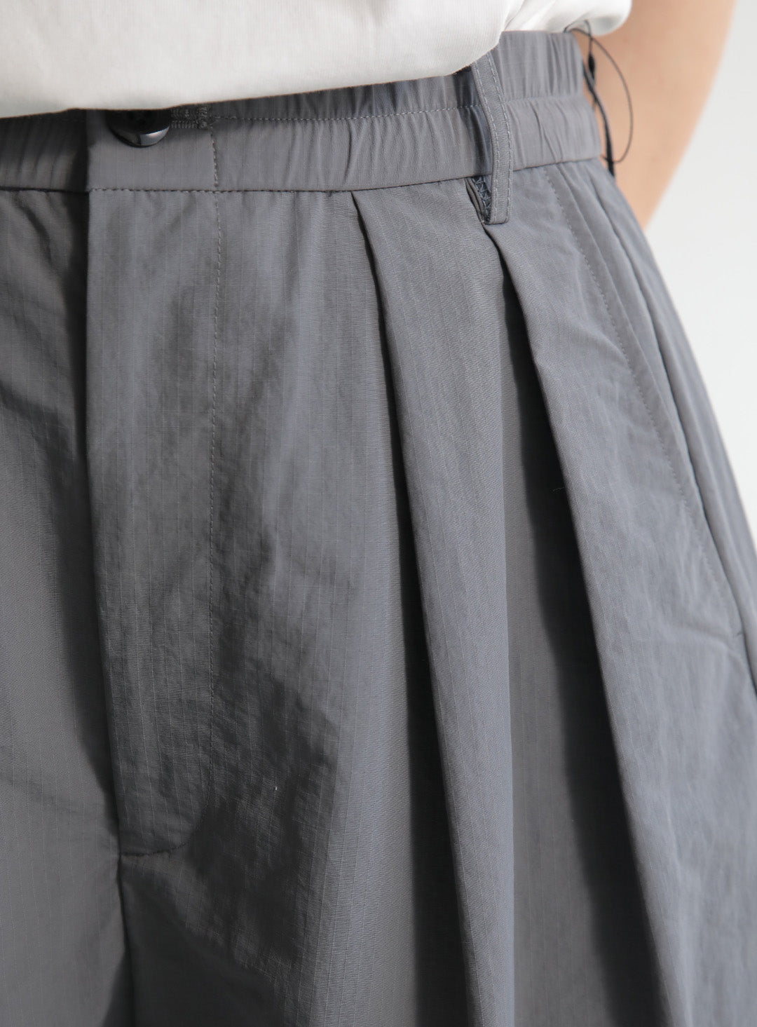 ナイロンタックカーブパンツ