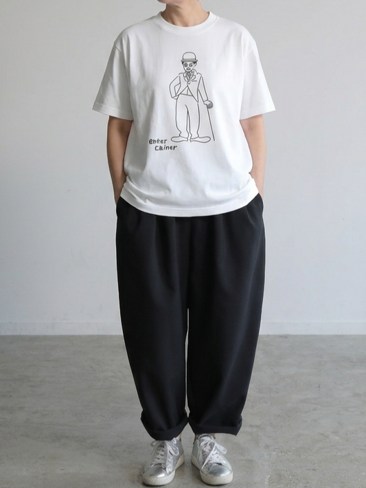 entertainer TEE