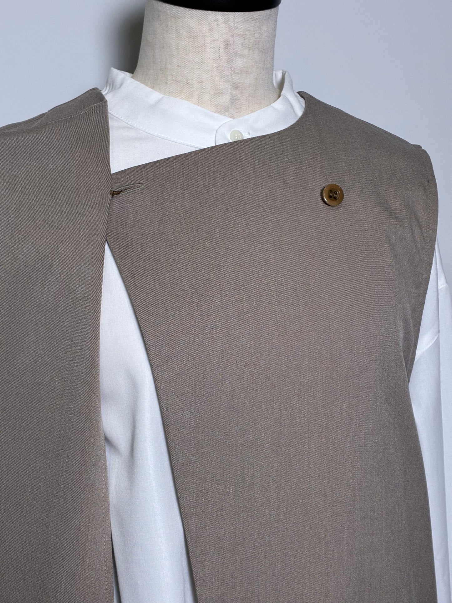 アシンメトリージレ