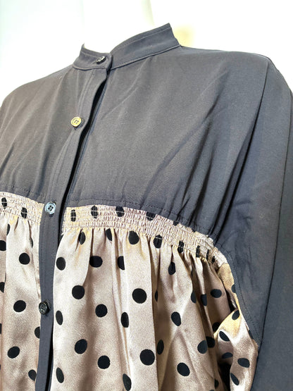 異素材スタンドカラーブラウス