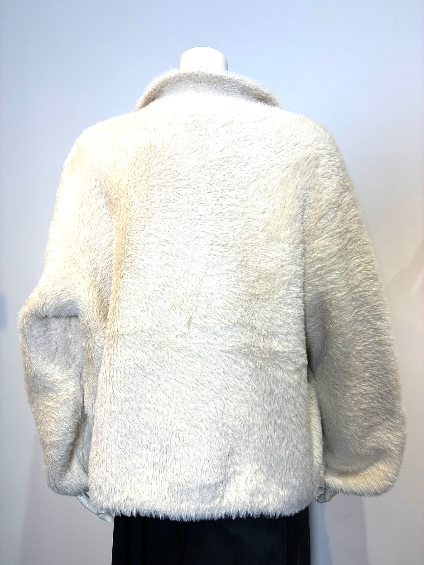 フェザージャケット