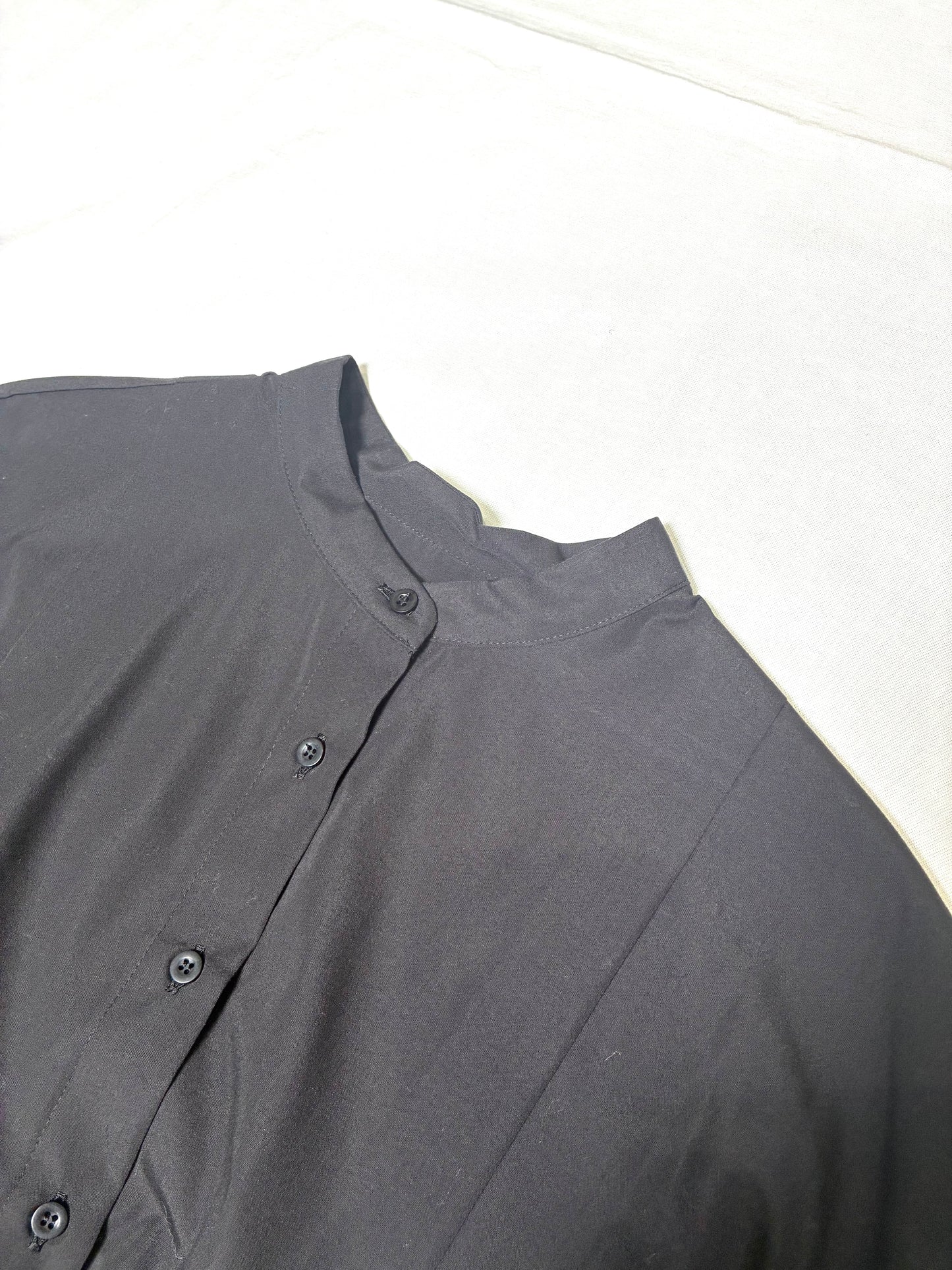 前後タックブラウス