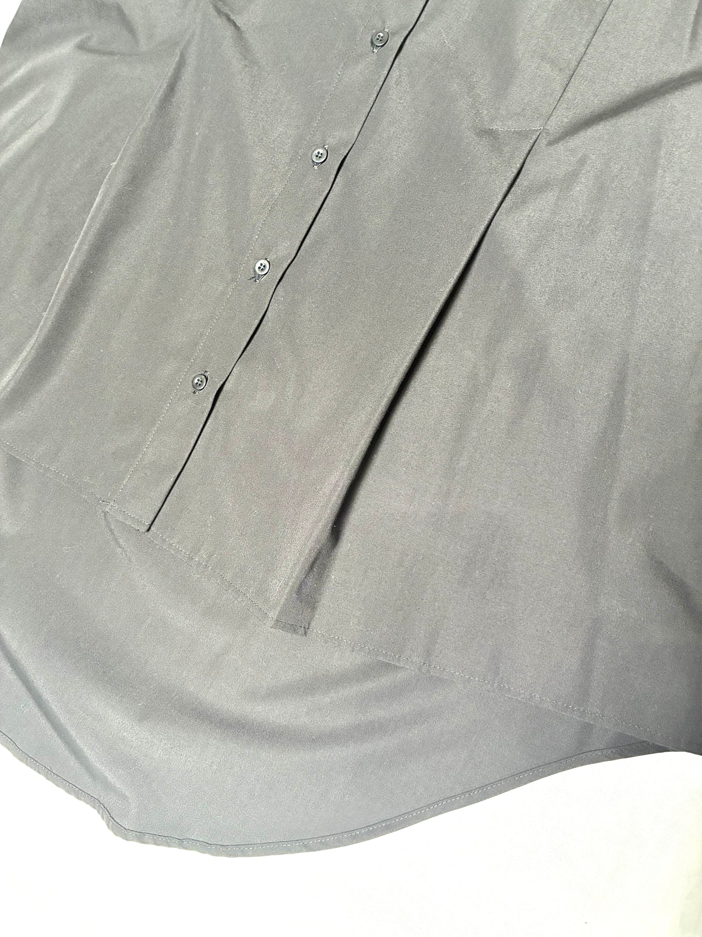 前後タックブラウス