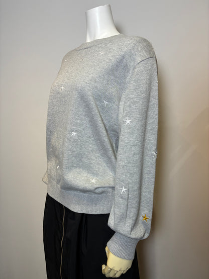 星モチーフ刺繡ニット