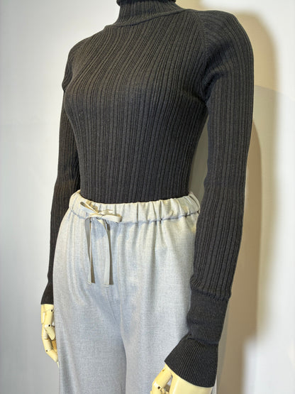 イージーワイドパンツ