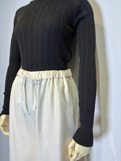 イージーワイドパンツ