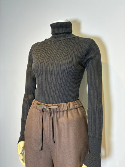 イージーワイドパンツ