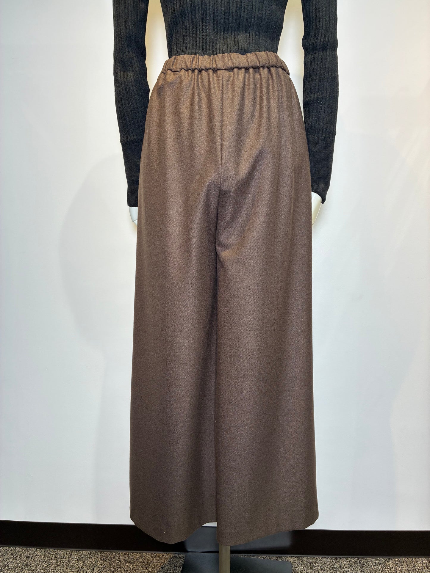 イージーワイドパンツ