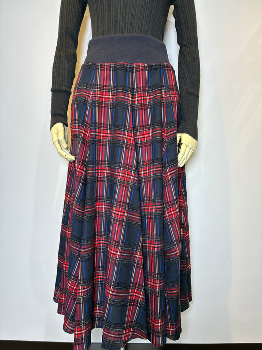 チェックスカート