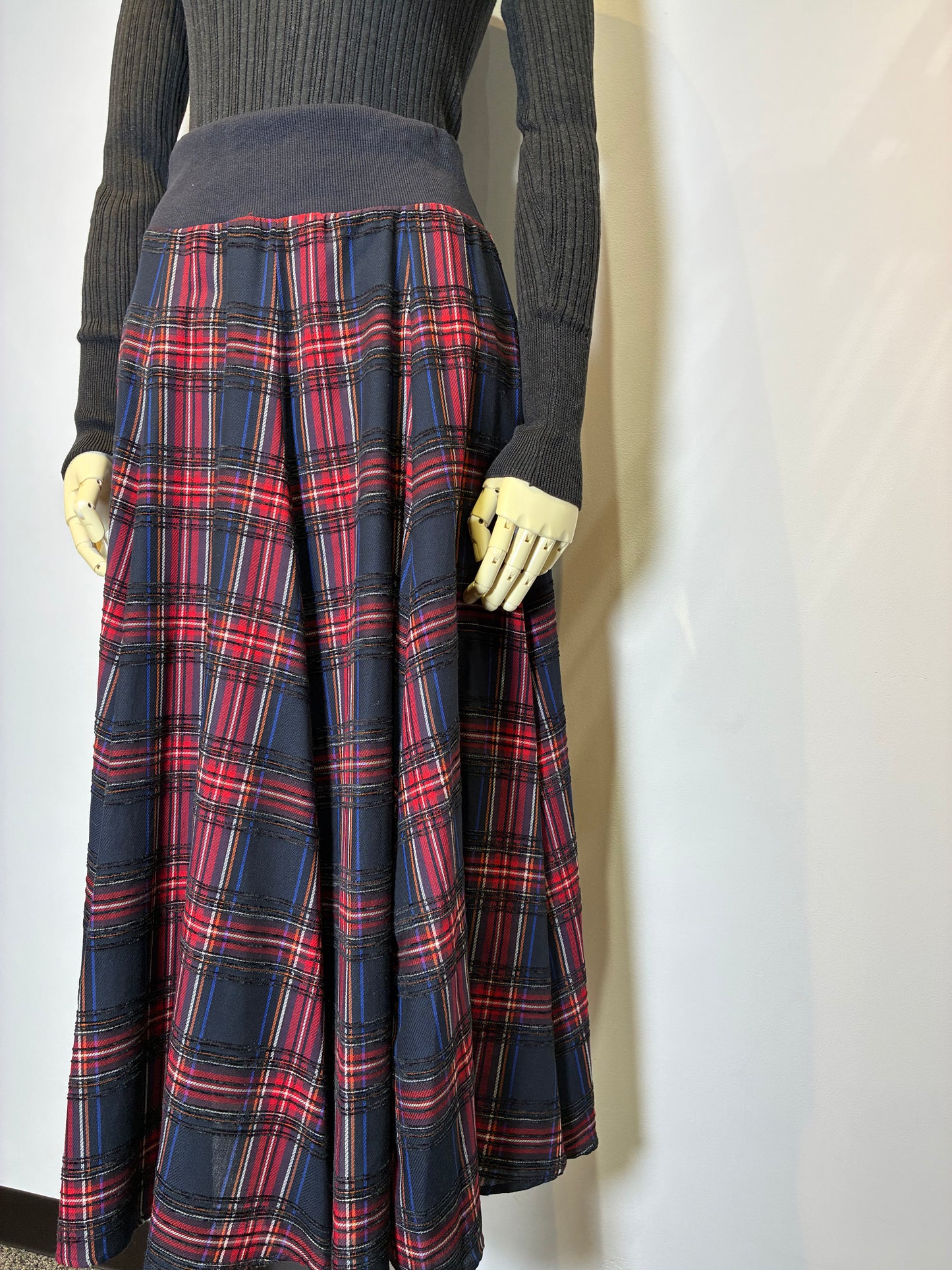 チェックスカート