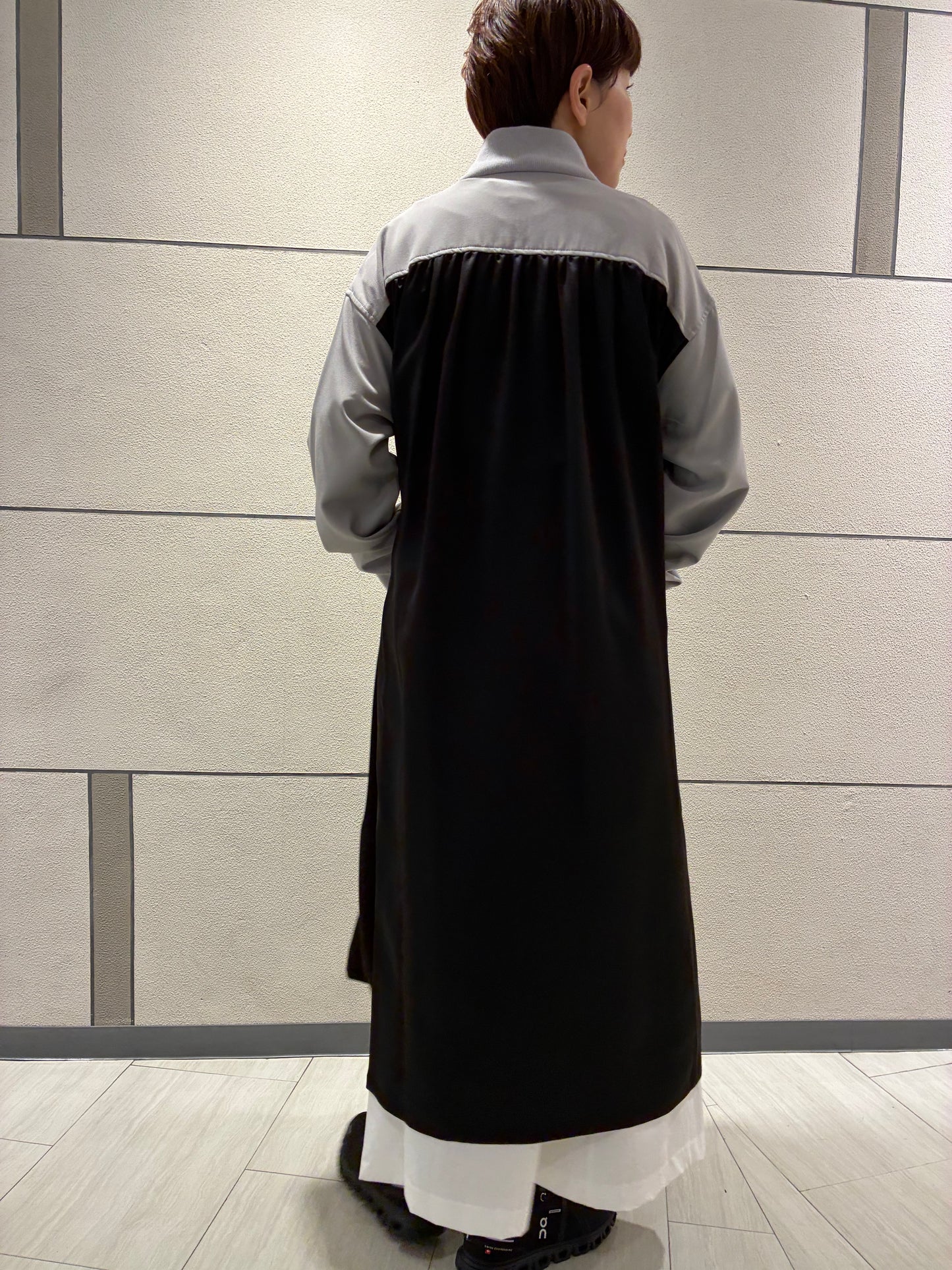 バイカラーロングブルゾン