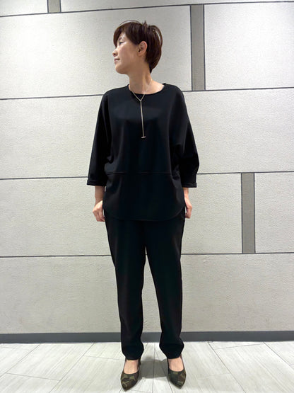 センタープレスパンツ