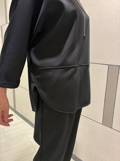 バックタックプルオーバー