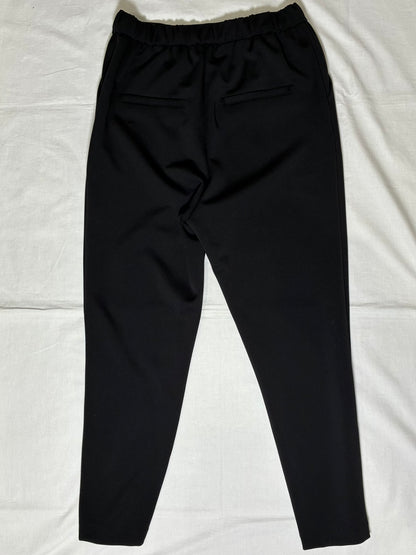 センタープレスパンツ