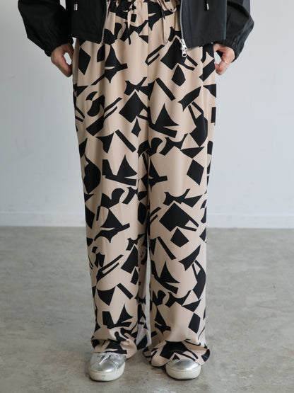 プリントパンツ