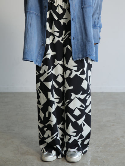 プリントパンツ