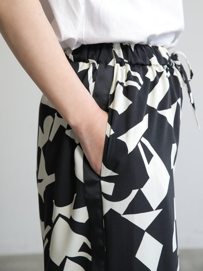 プリントパンツ