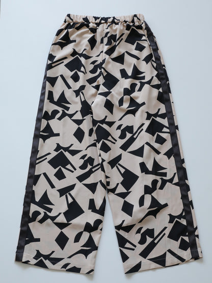 プリントパンツ