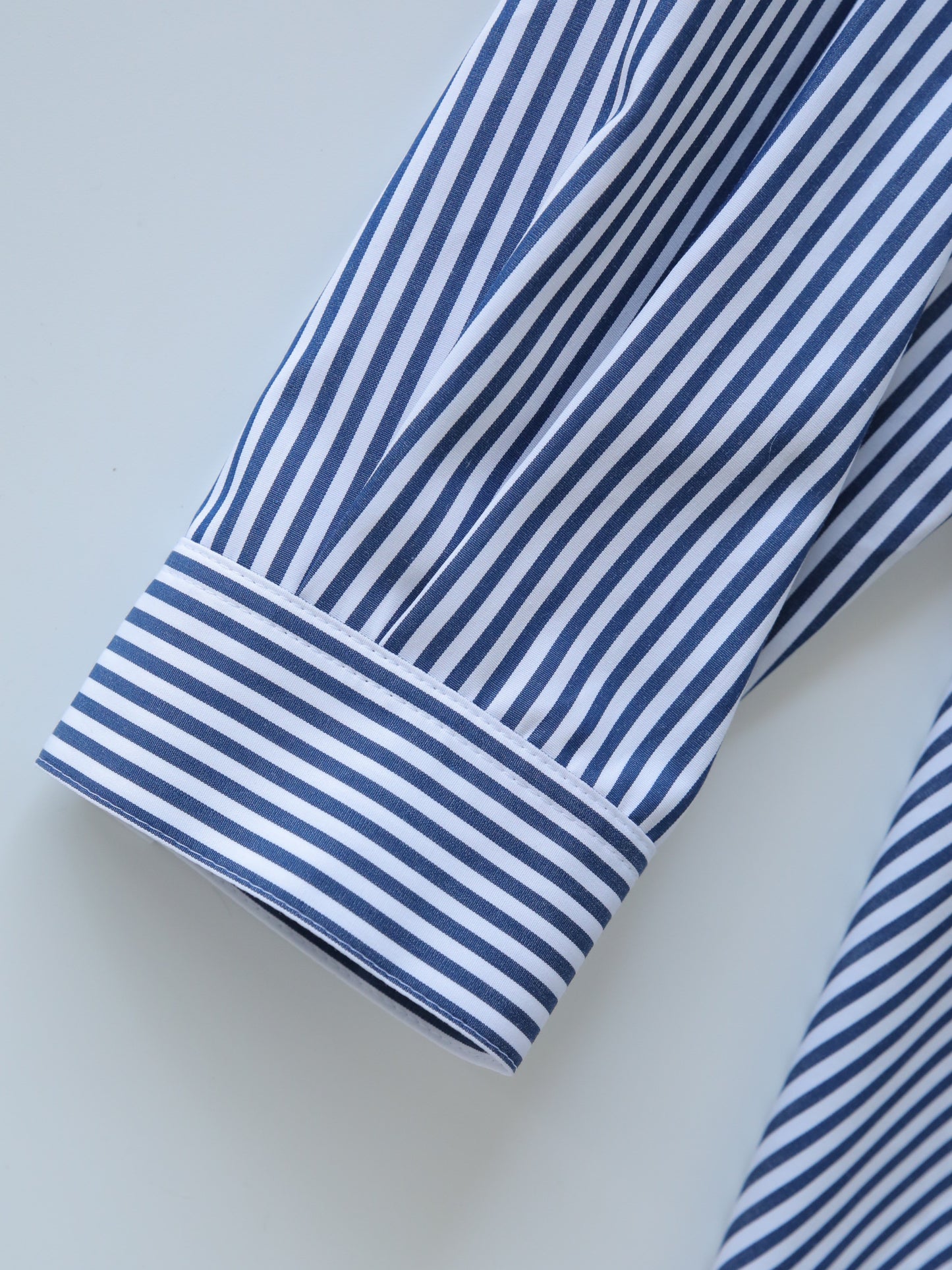 ストライプシャツ