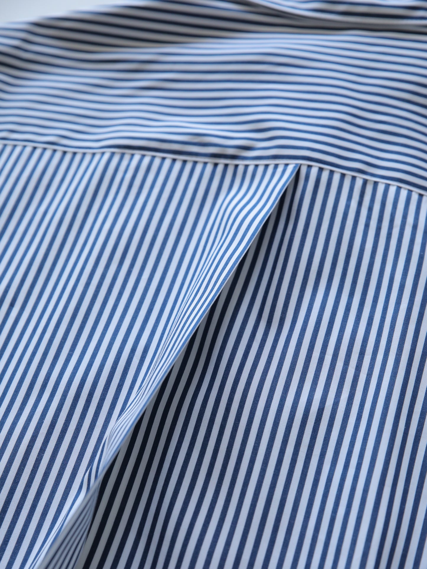 ストライプシャツ