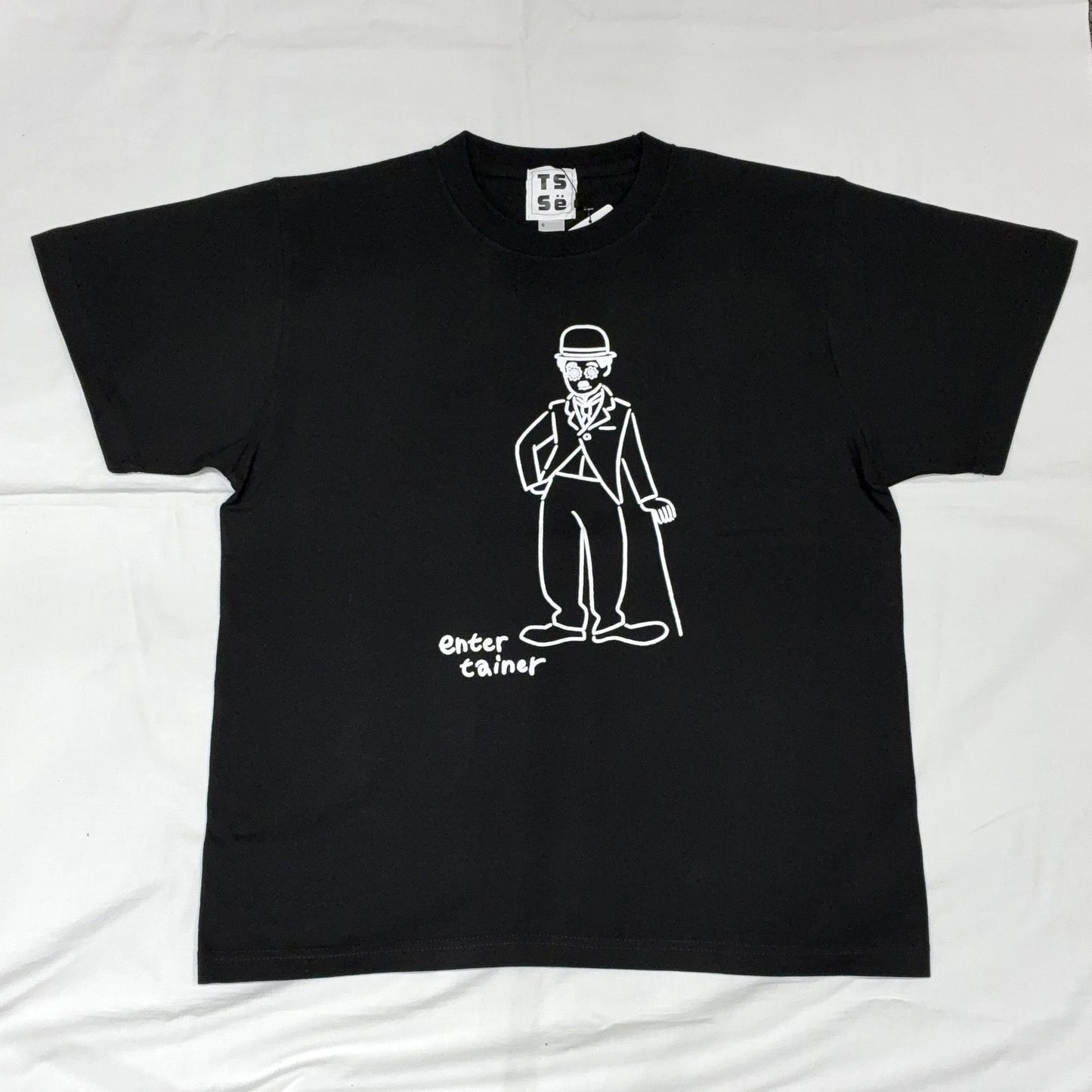 entertainer TEE