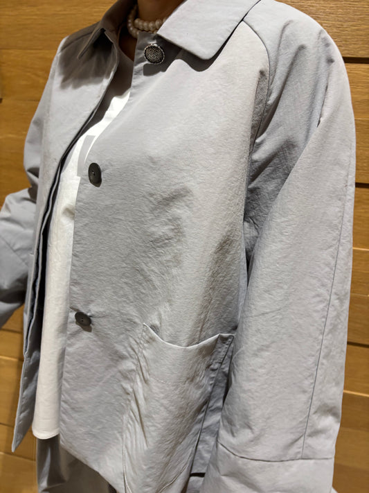 ナイロンステンカラージャケット